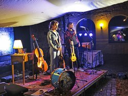Ronja Maltzan und Fede Marina spielten live auf dem Gertrudenberg