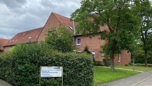 Alkoholkonsum im Sommer: Warnsignale frühzeitig erkennen