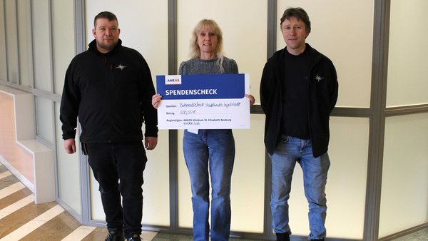 Kinderclub darf sich über Spende freuen