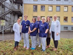 Team des Brustzentrums Eutin. Ganz links: Dr. Sabine Kaiser, ganz rechts: Dr. Hilke Wendt Bitte nutzen Sie als Bildnachweis: © AMEOS