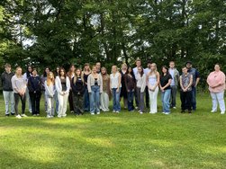 Gruppenfoto Ausbildungsstart